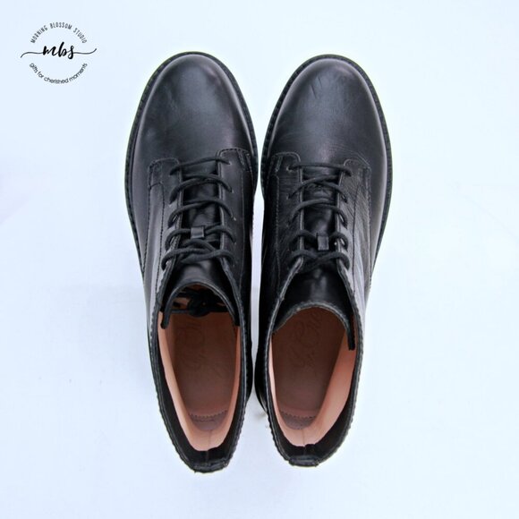 NWOT J. Crew Gwen Lug Sole Lace Up Polished Leather Ankle Boots Black Women 9.5 - Picture 9 of 14